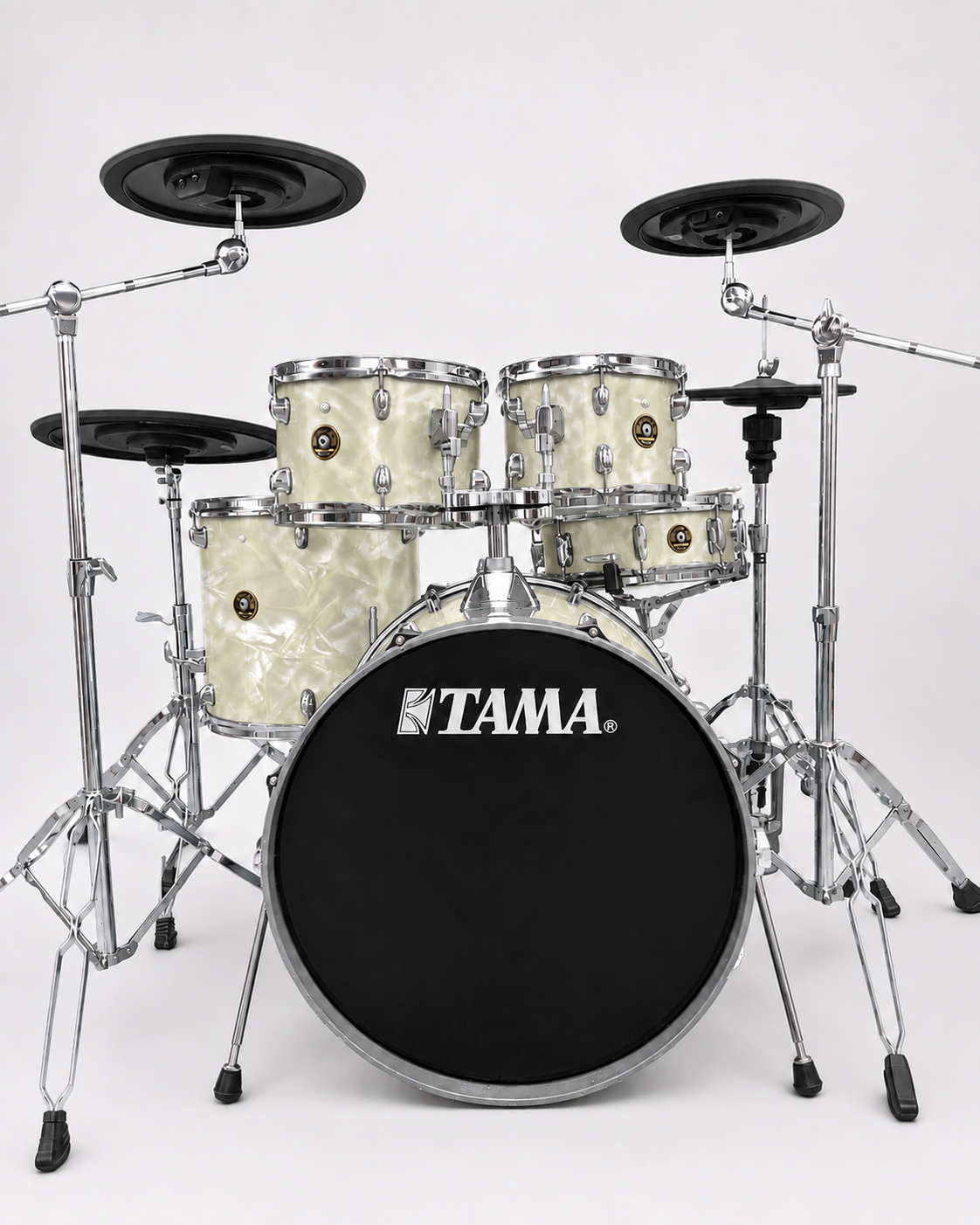 Antique White Pearl - chrome hardware