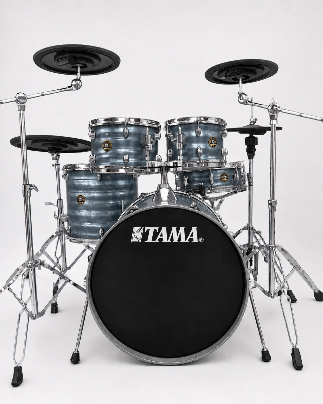 Vintage Sky Blue - chrome hardware
